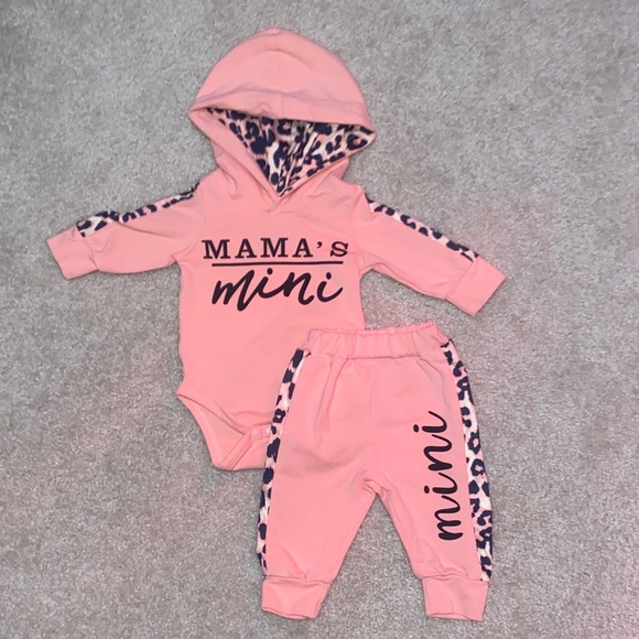 Other - Mama's Mini Pink Leopard Print Kids Bottoms Set